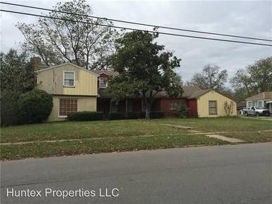 Main picture of 1820 Walnut St