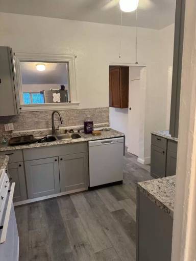 Main picture of 1225 Leah Ct