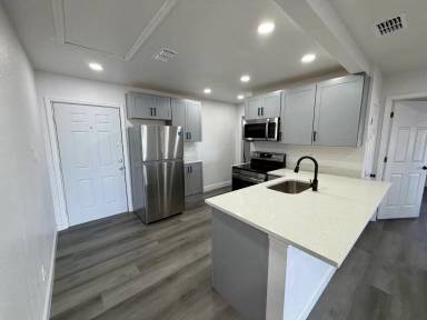 Main picture of 15945 Villa City Rd