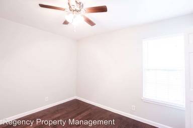Main picture of 2706 Wheless Ln