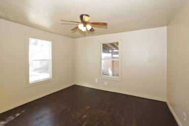 Main picture of 106 N Virginia St