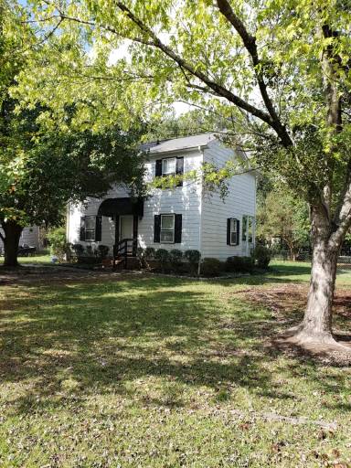 Main picture of 225 Farringdon Ct