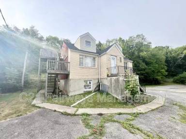 Main picture of 2578 Pitcairn Rd
