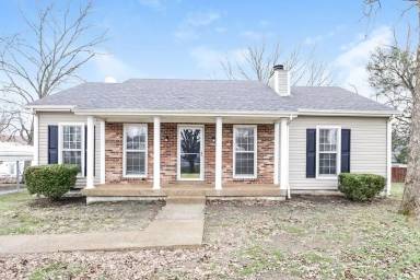 Main picture of 417 Yvonne Ct