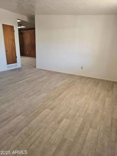 Main picture of 1417 Cushman Dr
