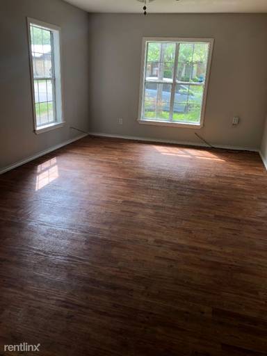 Main picture of 34 31st St NW