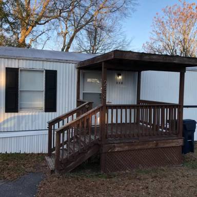 Main picture of Stonegate Mobile Home Community