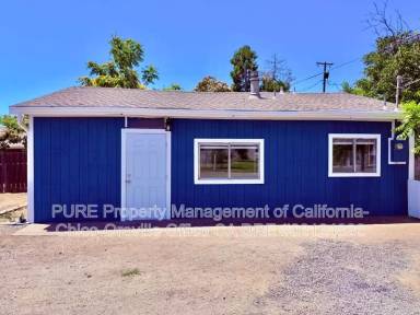 Main picture of 25143 Molinos Ave