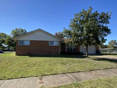 Main picture of 2608 S 74th East Ave