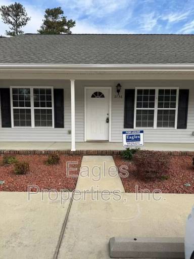 Main picture of Pink Hill Apartments