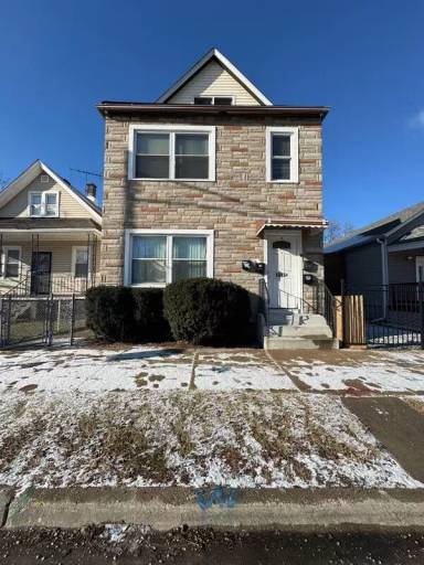 Main picture of 10456 S Torrence Ave