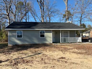 Main picture of 2355 Basswood Dr