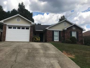 Main picture of 7792 Birchwood Ln