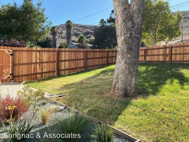 Main picture of 3260 Rockview Pl