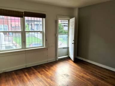 Main picture of 129 Chesterfield Rd