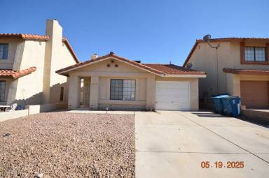 Main picture of 6713 Reggie Cir