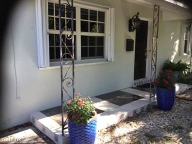 Main picture of 946 Ardmore Rd