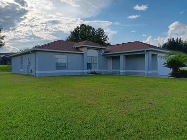 Main picture of 3175 Victoria Dr