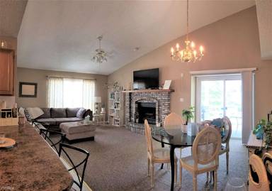 Main picture of 313 Hannah Dr