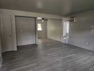 Main picture of 453 Zahn Dr