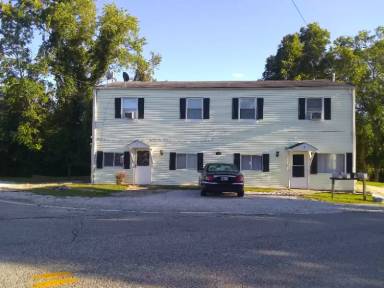 Main picture of 2114 Oakridge Dr