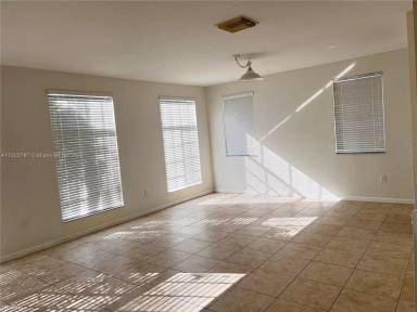 Main picture of 27379 SW 143rd Ct