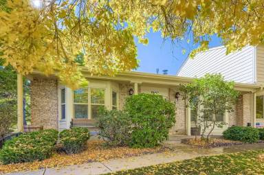 Main picture of 7663 S Cove Cir
