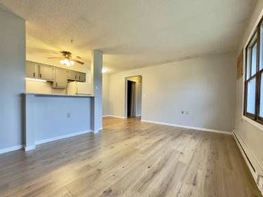 Main picture of 208 Franke St