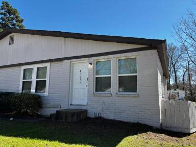 Main picture of 3300 Pine Grove Dr