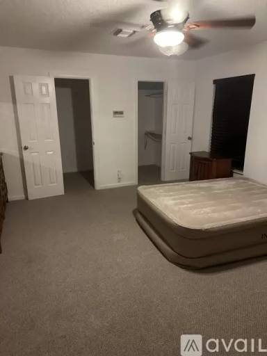 Main picture of 11069 Glenwood Dr