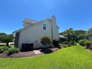 Main picture of 1513 Clarendon Way