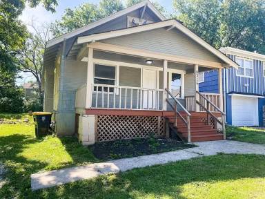 Main picture of 8316 Highland Ave