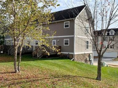 Main picture of 1724 SW 30th Ln