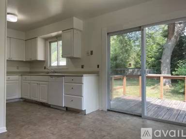 Main picture of 6214 Raymond Rd