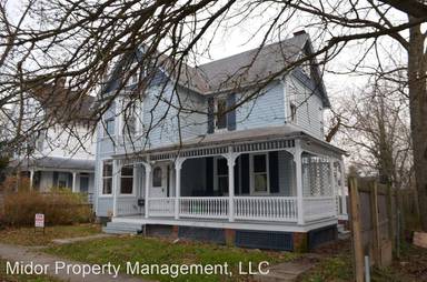 Main picture of 460 Park St