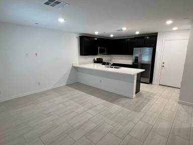 Main picture of 10718 Norfolk View Ct