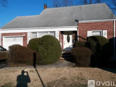 Main picture of 1204 Palisade Ave