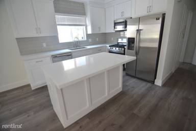 Main picture of 1127 Browning Blvd