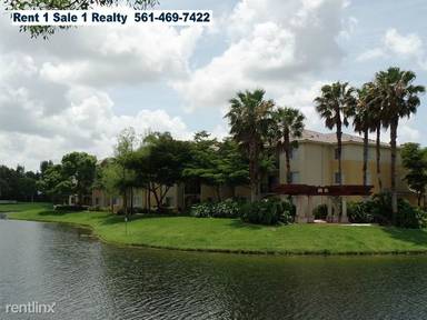 Main picture of 1700 Crestwood Ct S
