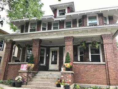Main picture of 121 Abney Ave SE