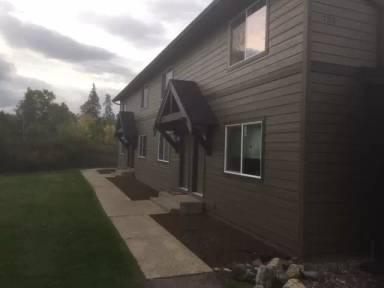 Main picture of 725 Waverly Pl