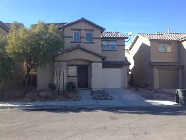 Main picture of 12037 Giles St