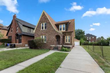 Main picture of 3460 Haverhill St