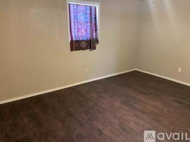 Main picture of 2506 Knoxville Ave