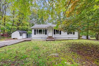 Main picture of 8629 Robinhood Dr