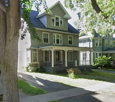 Main picture of 293 Dartmouth St
