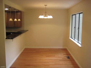 Main picture of 641 Stonegate Dr