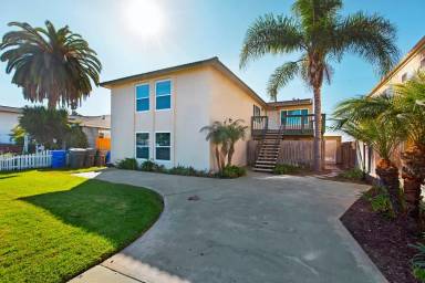 Main picture of 251 Ebony Ave