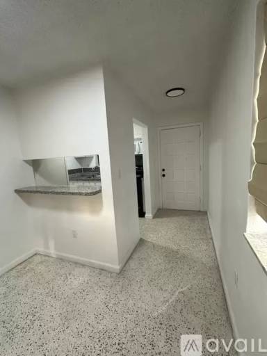 Main picture of 1530 SW 2nd St