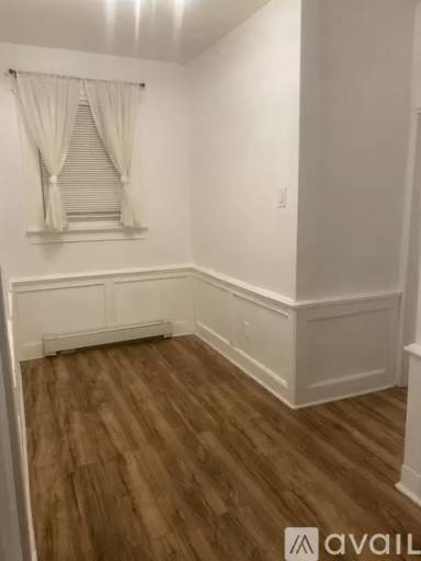 Main picture of 162 N 12th St
